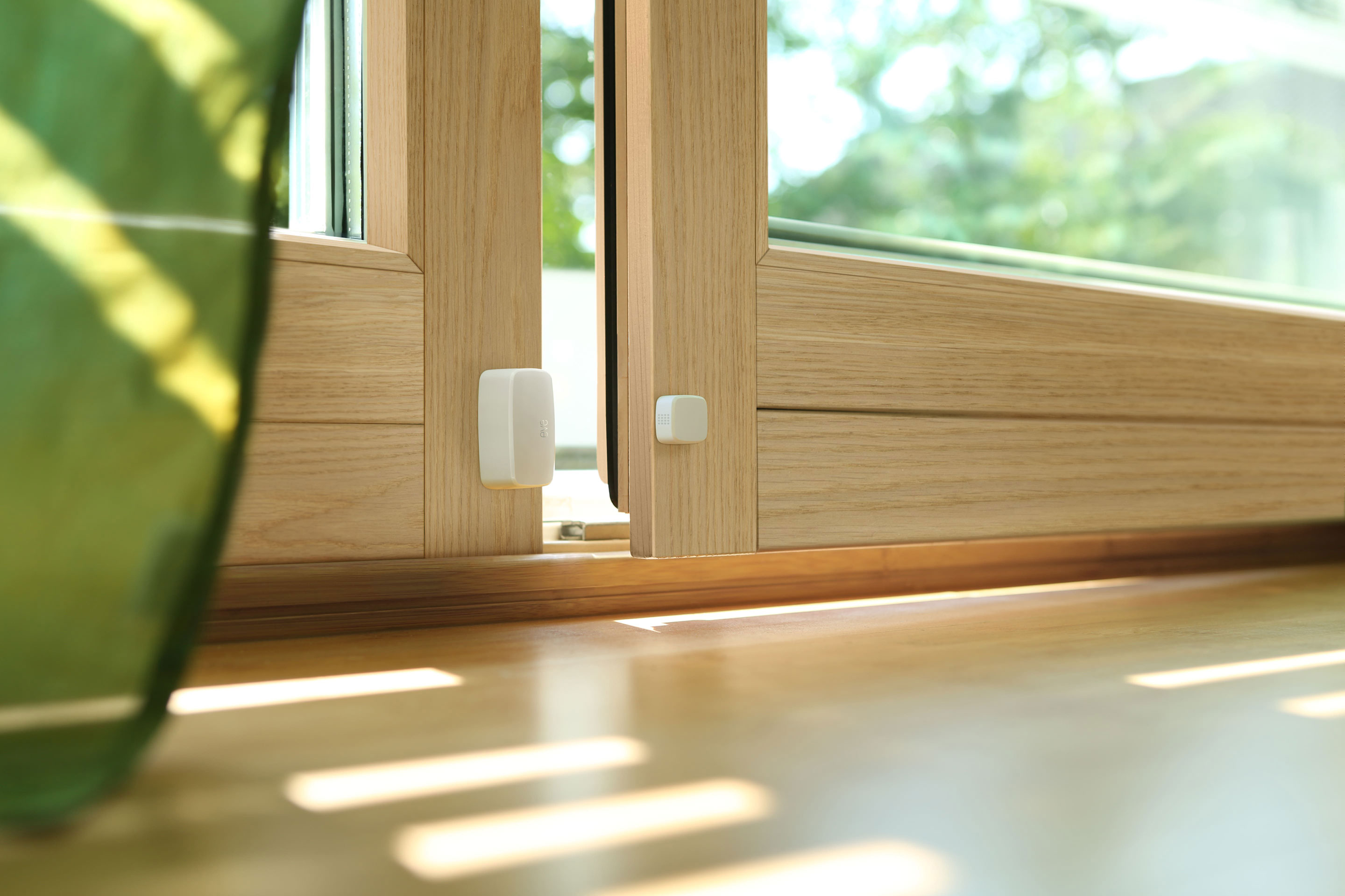 Eve Door & Window (Matter) – Smart contact sensor for doors & windows